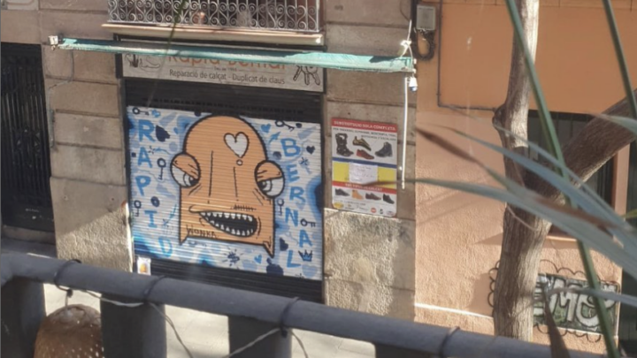 barcelone-contre-ses-graffeurs-:-chronique-d’une-bataille-urbaine